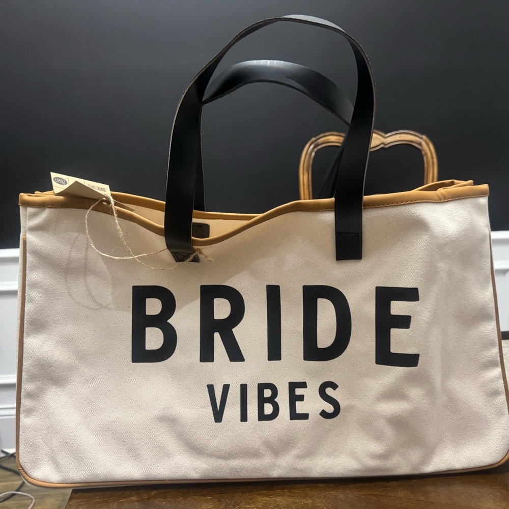 Chic Bride Vibes Tote Bag - Black and Tan